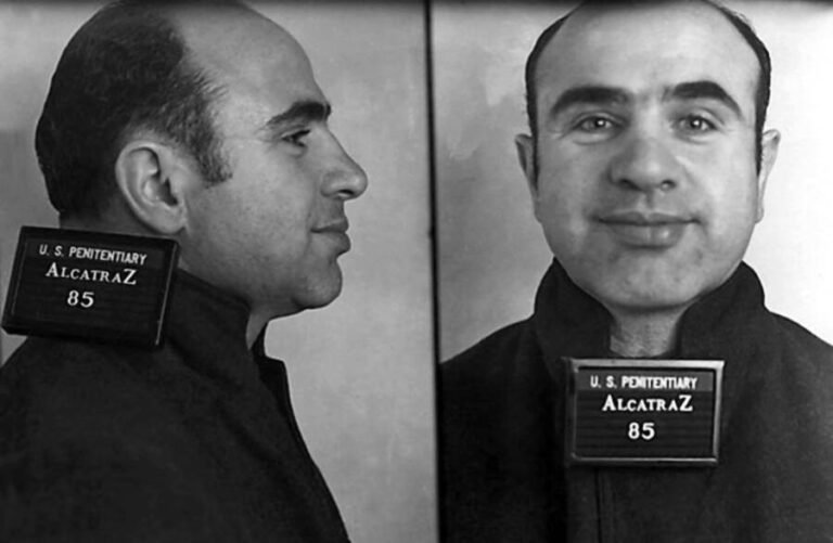 44.5_alcatraz-mug-shot-of-al-capone-768x501.jpg