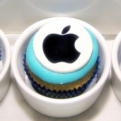 apple-inc-cupcakes.jpg